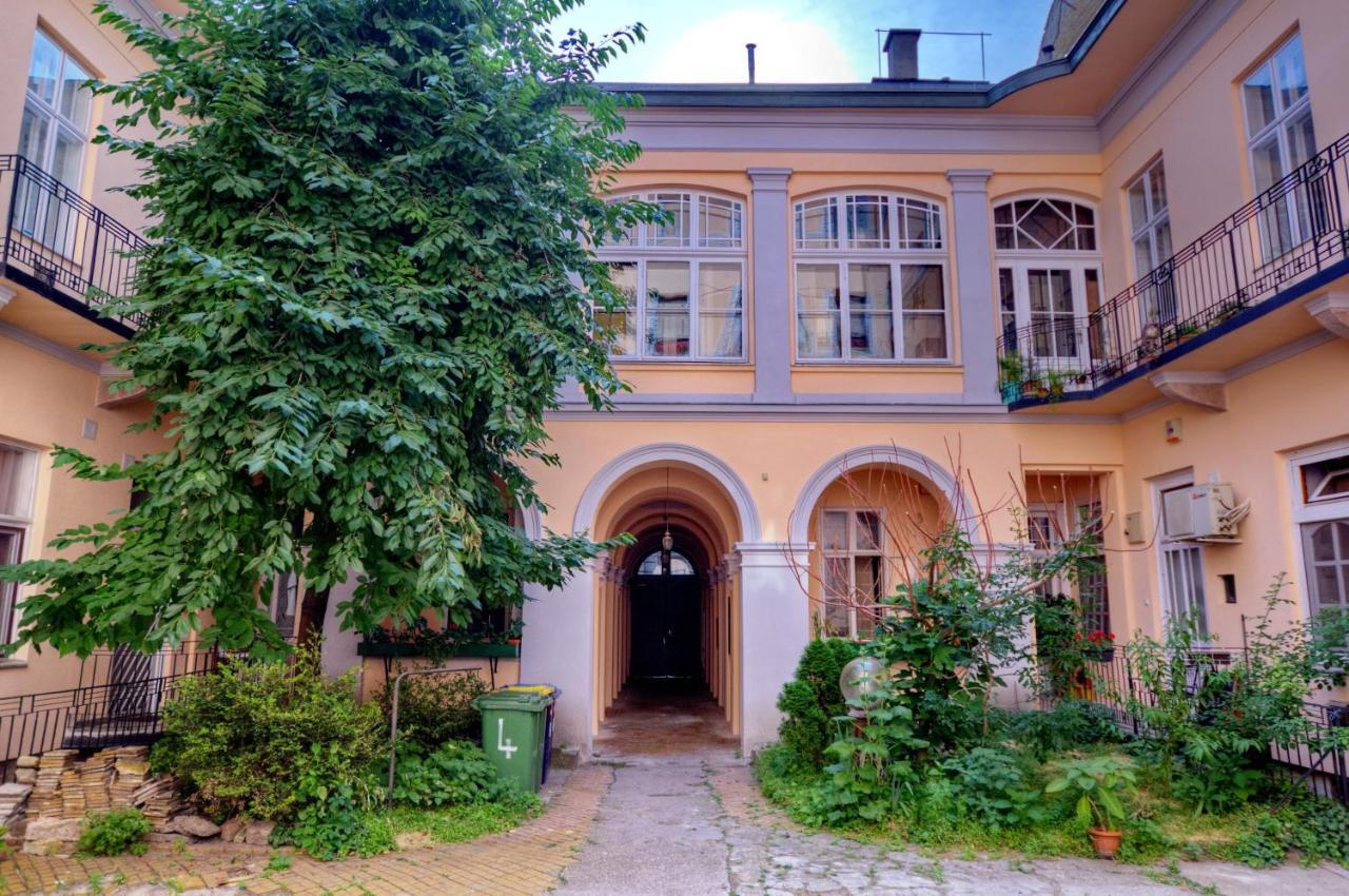Gellerico Rooms At Horanszky Street Budapest Ngoại thất bức ảnh